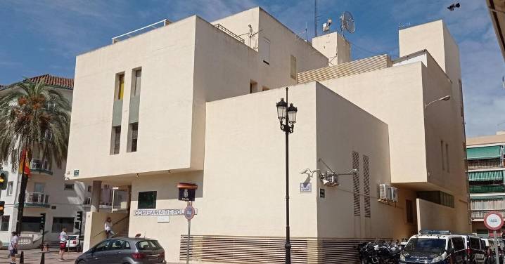 Un conflicto entre dos familias deja cuatro detenidos en Fuengirola: la Policía interviene un arma de fuego y una táser