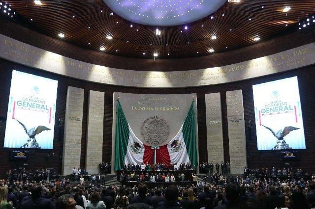 PAN alerta que el Paquete Económico 2026 duplicará la deuda pública de México