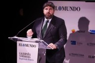 López Miras denuncia "una pinza sistemática" de PSOE y Vox contra el PP: "Votan juntos más de un tercio de las veces"
