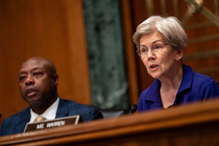 Democratic Senators Demand Banks Disclose Policies on Predatory Overdraft Fees