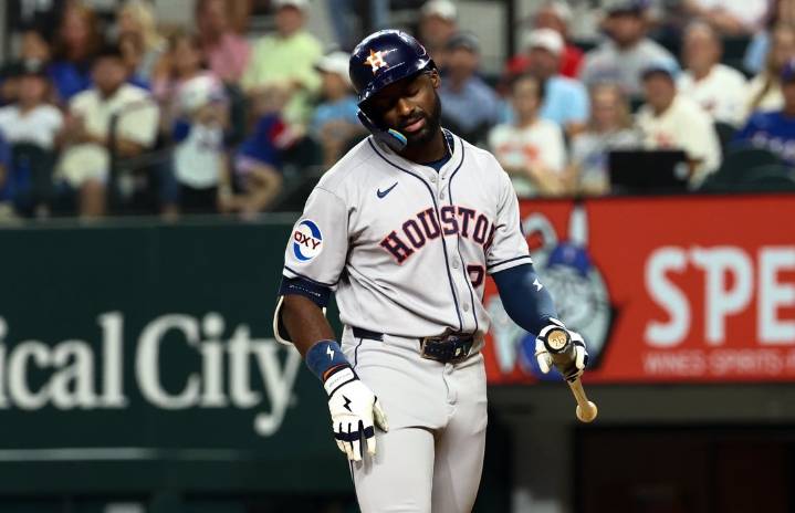 Deadspin | Taylor Trammell to face no additional sanctions for 'illegal' bat