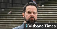 Residents 3000 stoush erupts as secretary of Melbourne group urges president to resign