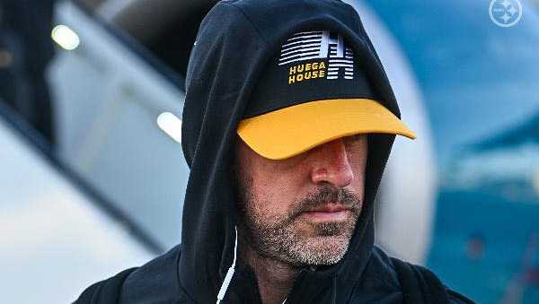 Steelers arrive in Ireland ahead of Sunday’s big game against the Vikings