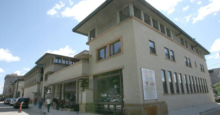Wright on the Park in Mason City to host free art activity for kids