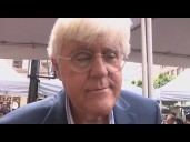 Jay Leno shares support for Jimmy Kimmel, free speech