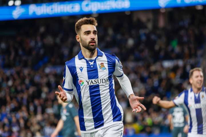 Brais Méndez afirma que recibió una oferta de Arabia "irrechazable en lo económico"