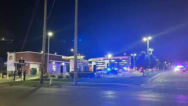 Omaha police investigate possible shooting, victim walked into McDonald's after fight