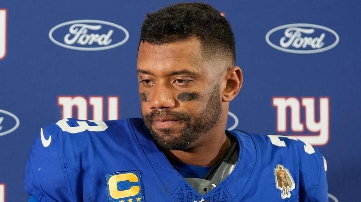 Giants' Wilson isn't concerned about calls for Dart to replace him at QB