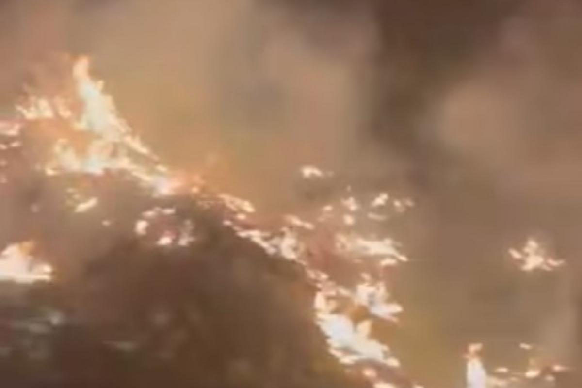 Evacuation Levels Shift in Labor Mountain Fire
