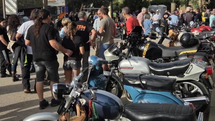 Alberuela de Tubo celebra 20 años de pasión por las motos antiguas: "Es una de las mejores concentraciones de toda España"