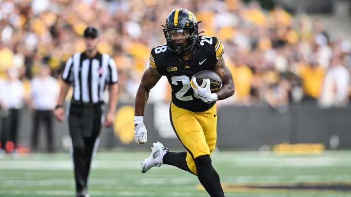Iowa vs Iowa State predictions, picks, odds college football Week 2