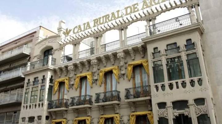 Caja Rural de Aragón calienta motores para las Fiestas del Pilar: en marcha el canjeo de pulseras del Zity con djs