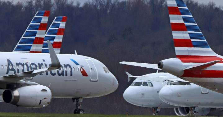 Stowaway found dead in landing gear of American Airlines flight in Charlotte