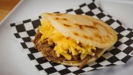 La arepa vs salteña: Venezuela y Bolivia se miden en semifinales del Mundial de Desayunos #6Sep