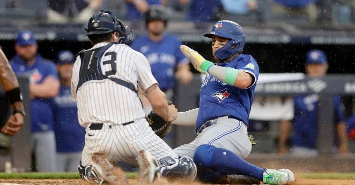 Yankees 3, Blue Jays 1: Pitching and defense drag Yanks to key win