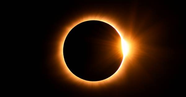 Confirman la llegada del eclipse más largo de la historia: cuándo y dónde se podrá observar este fenómeno astronómico único