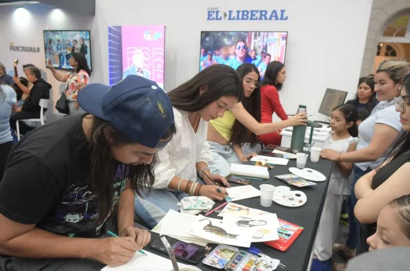 FOTOS: Última noche de la Feria del Libro 2025
