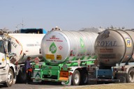 Puebla ajustará normativa para pipas de gas tras explosión en Iztapalapa