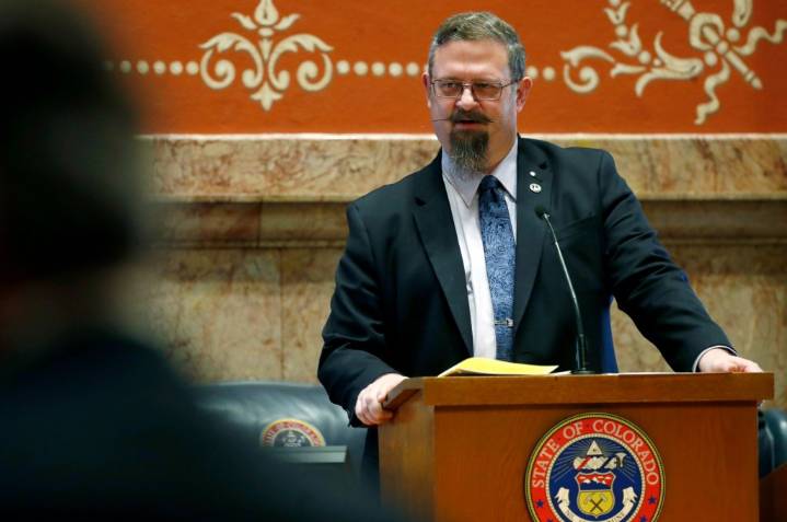 Former president of Colorado Senate announces run for state treasurer