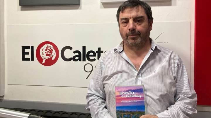 Ritondale presentó su libro y respondió a críticas en redes
