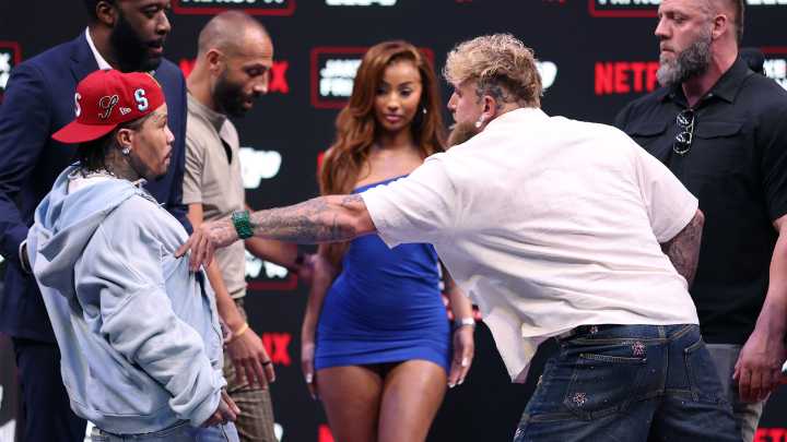 Stunning OnlyFans model Rubi Rose forced to separate Jake Paul and Gervonta Davis as heated face