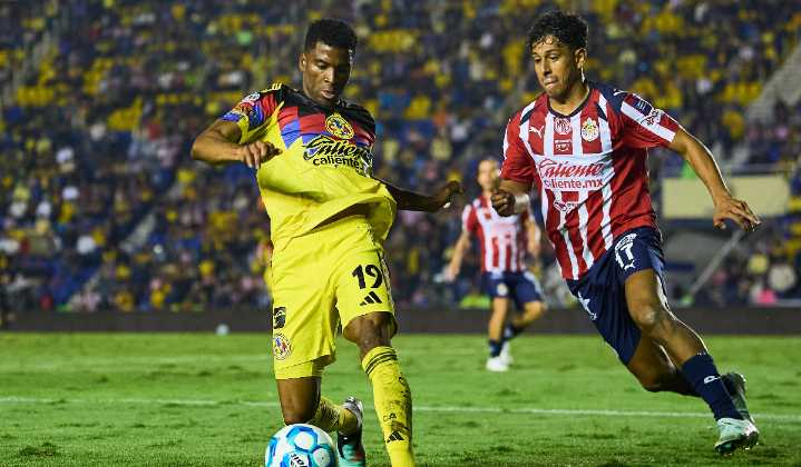 Todavía es el partido más importante: El Clásico Nacional rompió un récord del Apertura 2025