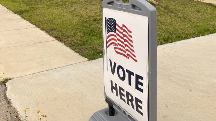 Nov. 4 election polling locations, sample ballots