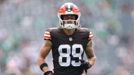 Browns elevate 2 players from practice squad ahead of Packers clash