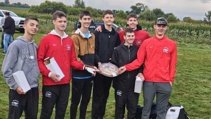 Cross-Country: Liam Zins leads Pequot Lakes boys to first