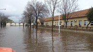 Hay 46 evacuados en el sur provincial tras el fuerte temporal del fin de semana