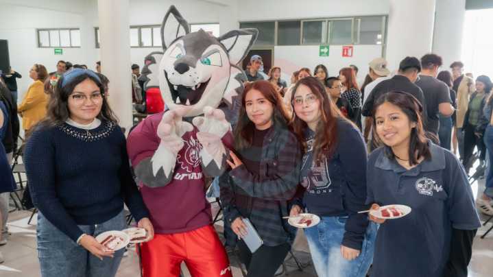 UTVAM celebra 13 años con jornada académica y entrega de reconocimientos