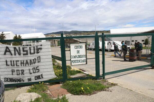 Funcionarios de Gendarmería se movilizan por cierre de unidad psiquiátrica intrapenitenciaria