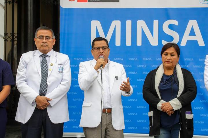 Ministro de Salud defendió la reconstrucción del penal El Frontón: "Debe apoyarse"