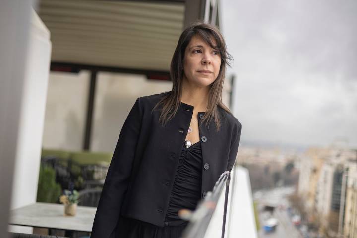 Aixa de la Cruz: “Somos una generación sin Dios, y no nos han dado más alternativas que el consumo y el trabajo”