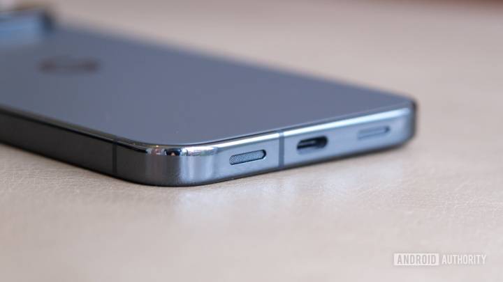 Pixel 10 Pro XL videos sounding off? You’re holding it wrong