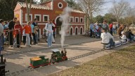 El Ferrocarril del Alamillo vuelve a ponerse en marcha cada domingo: estas son las horas a las que está disponible