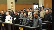 China condena a muerte a once miembros de una misma familia por dirigir una red criminal en Birmania