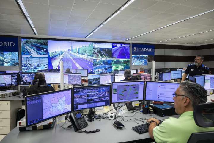 La Inteligencia Artificial ya regula semáforos en puntos clave de Madrid