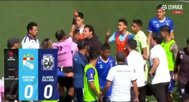 Accidentado final en el Sporting Cristal vs. Alianza Atlético, con expulsión de Christofer Gonzales 