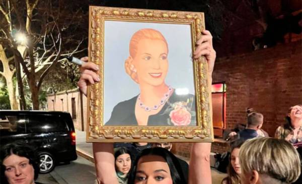 Katy Perry y Eva Perón: el crossover inesperado
