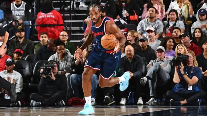 Dueño de los Clippers dice desconocer acuerdo con Kawhi Leonard
