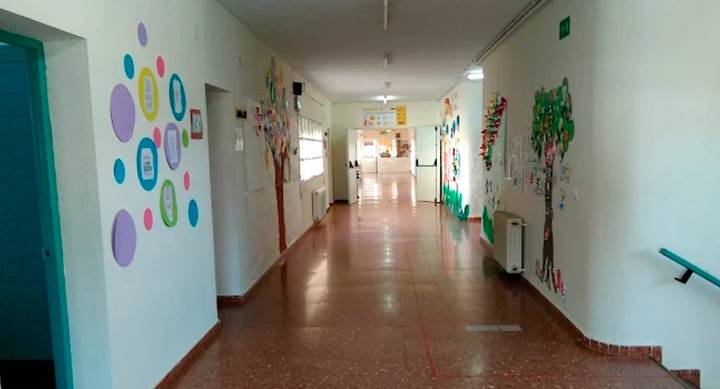 Denuncian la falta de personal en el centro de educación especial Los Ángeles