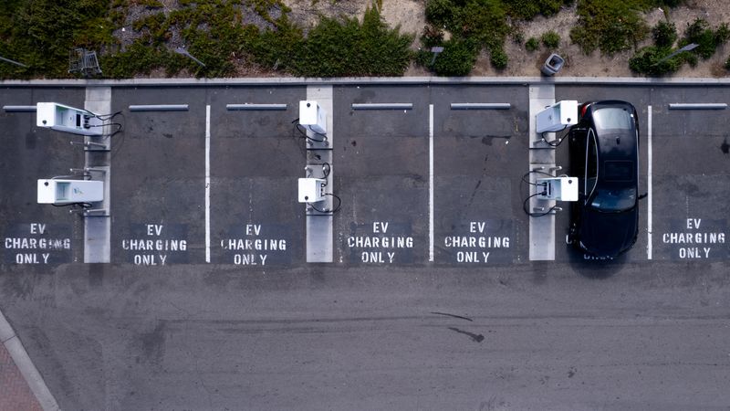 US appeals court voids Biden-era electric vehicle fuel economy rule