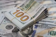El dólar oficial anotó otra suba y cerró a $1.475 en el inicio de la semana