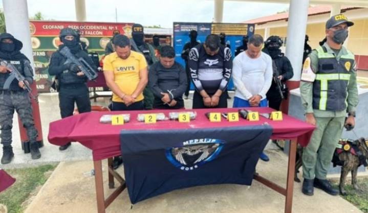 Tribunal priva de libertad a cuatro sujetos por trasladar los 3.600 kilos de cocaína