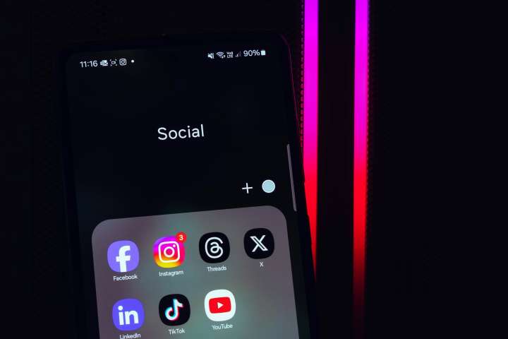 ¿Hay que tener las redes sociales públicas para solicitar la visa americana?