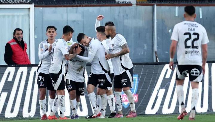 "Hoy nos tiene sonriendo": el "protegido" de los hinchas en victoria parcial de Colo Colo sobre Deportes Iquique