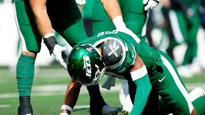 Jets QB Justin Fields officially in concussion protocol