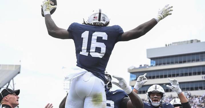 Penn State pulls away from FIU
