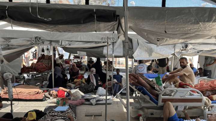 Esperanza Santos, cooperante de MSF, a su regreso de Gaza: "Israel está haciendo un sitio inhabitable para que la población se vaya"